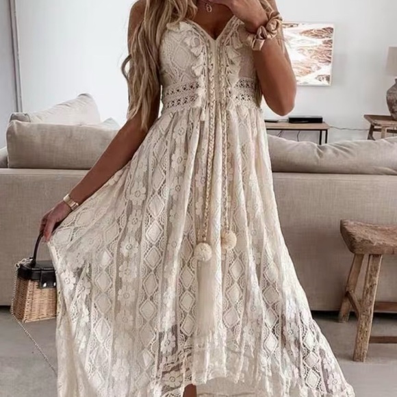 Dresses & Skirts - Boho Beach Vibes!  New Cream Lace Maxi Dress
